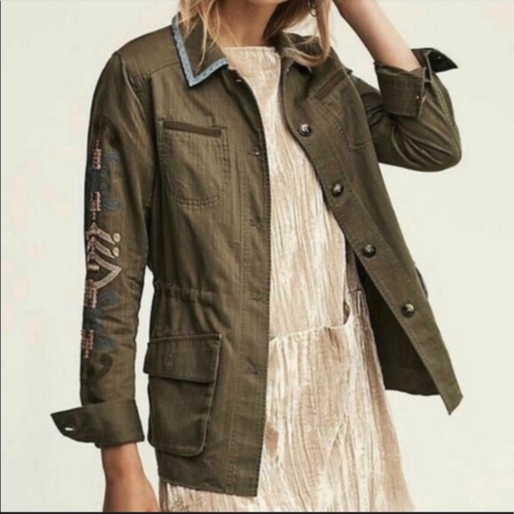 $75 Anthropologie BOHO embroidered sleeves MILITARY Green ARMY jacket Sz XS